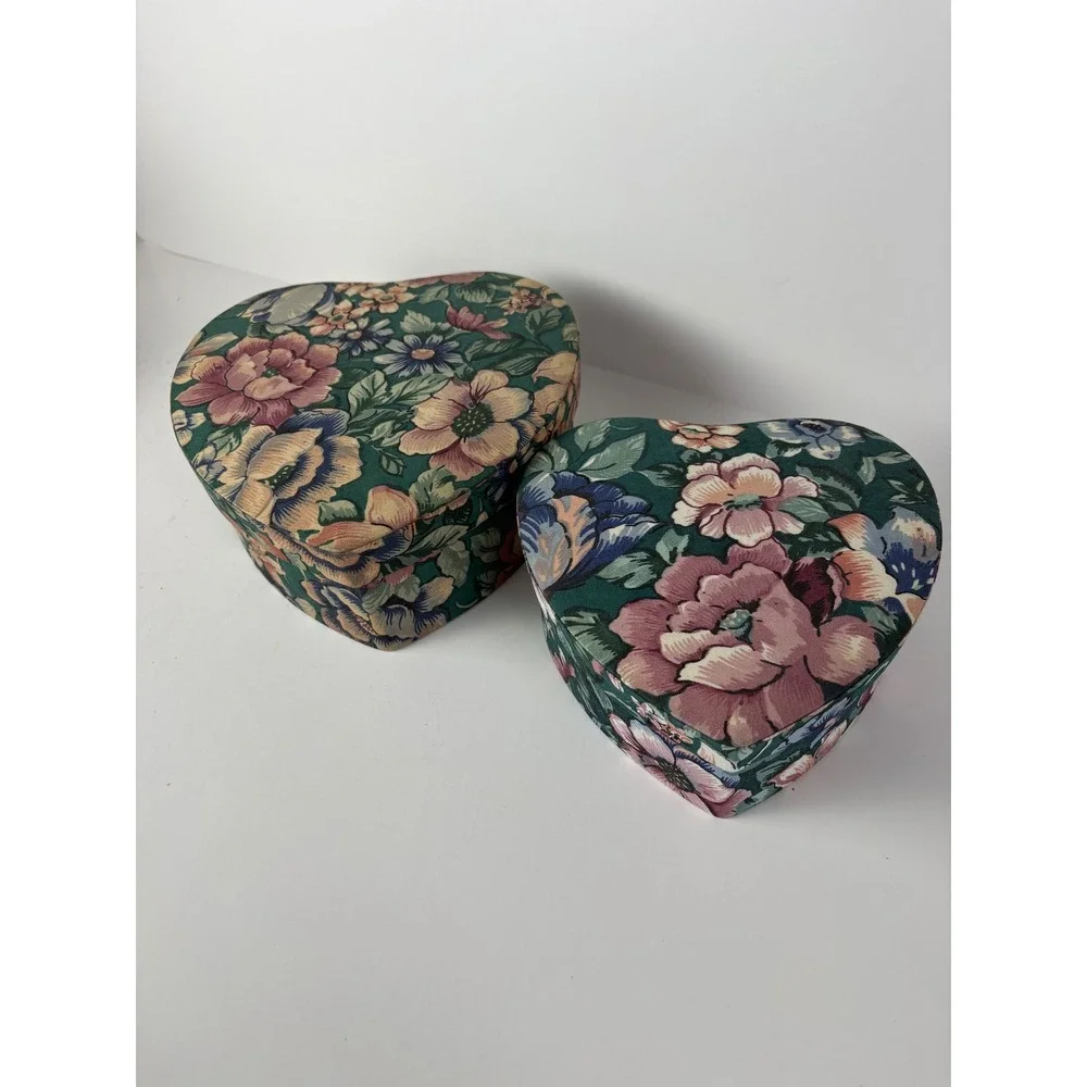 Vintage Floral Chintz Heart Nesting Boxes Set of 3  Cottage-core Nesting